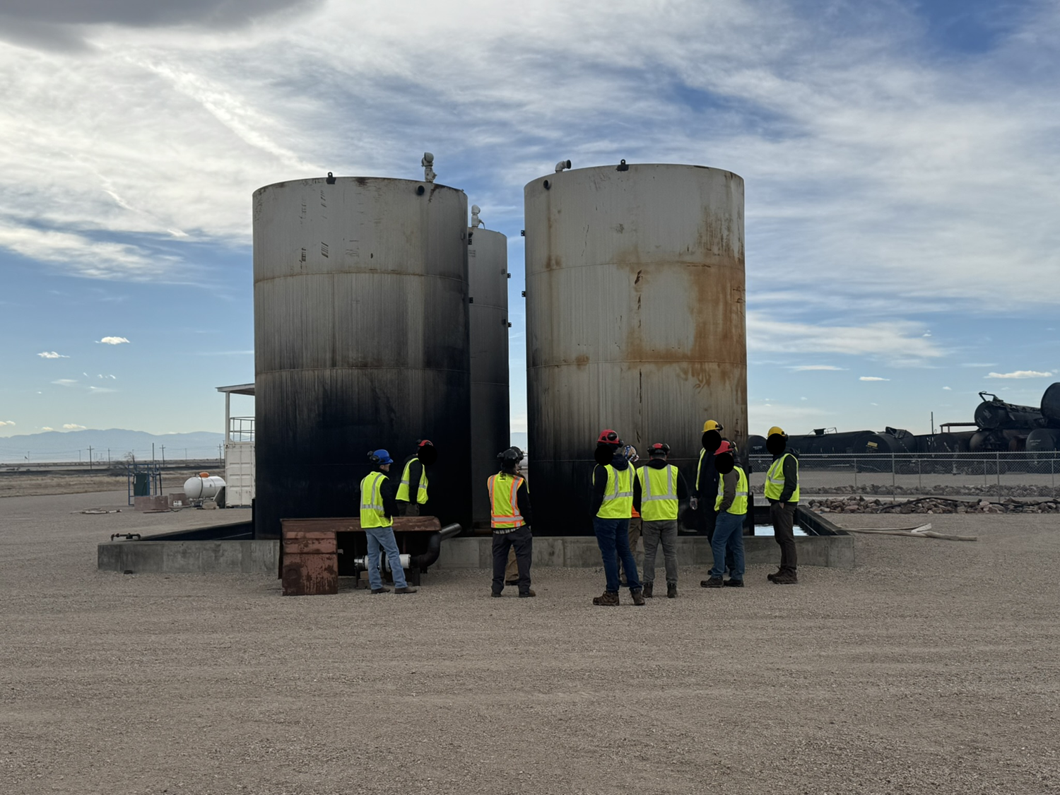 Oil and gas infrastructure — course instruction on petroleum systems and critical node identification.